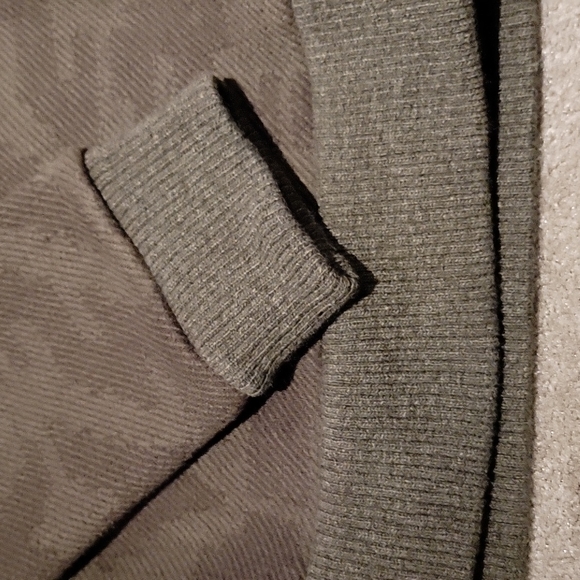 Patagonia Recycled Wool 1/2 Zip Pullover - Picture 4 of 6